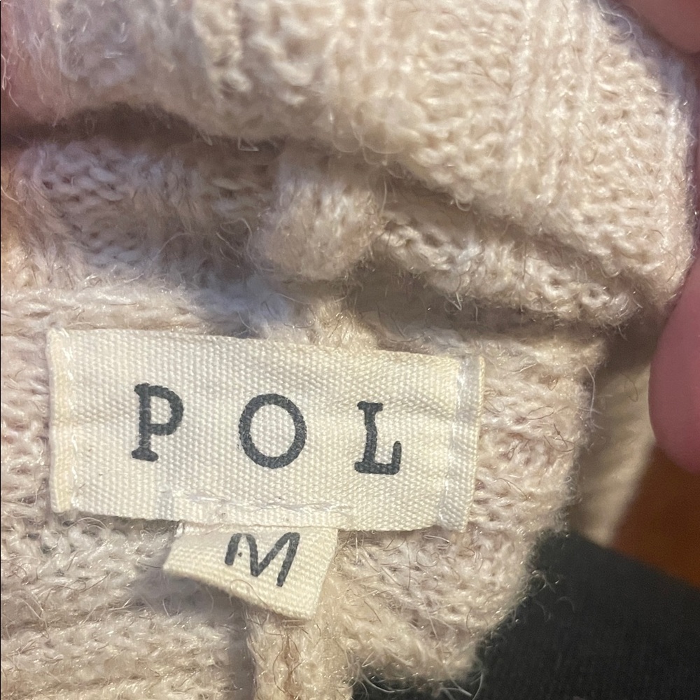 POL Oatmeal Turtleneck Backless Sweater Size Medium - Picture 2 of 10
